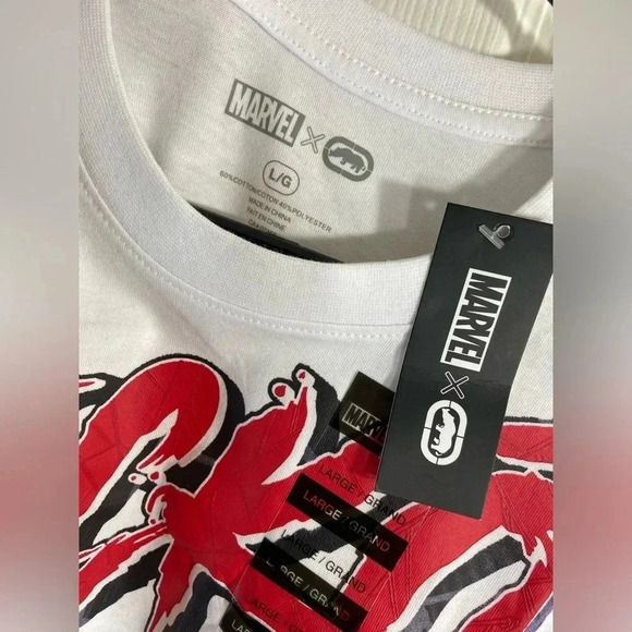 Marvel x Ecko - Venom - Large  White T Shirt - BNWT 👽🖤🐜🕷️ - Picture 5 of 7